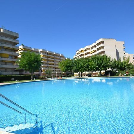 Wvp - Sevilla Salou Kültér fotó