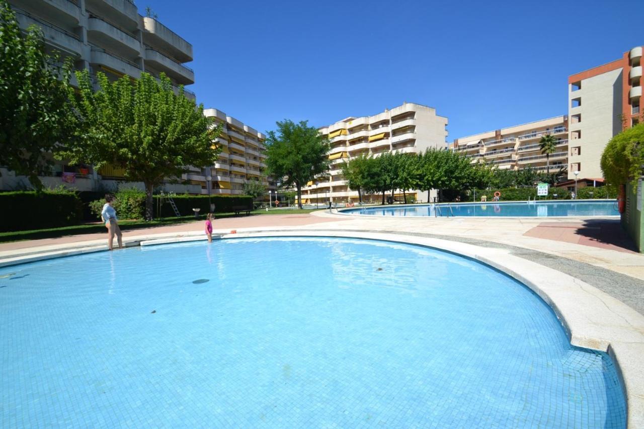 Wvp - Sevilla Salou Kültér fotó