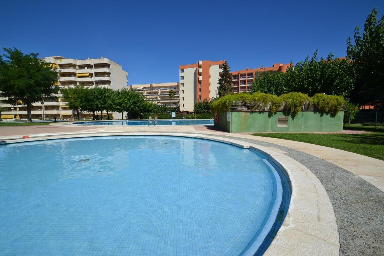 Wvp - Sevilla Salou Kültér fotó